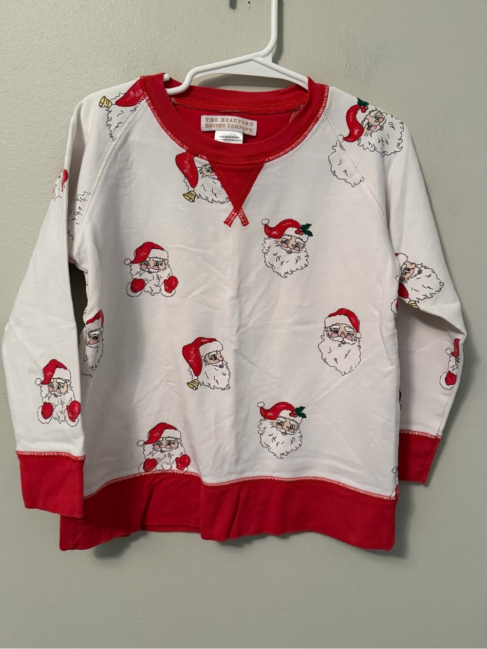 The Beaufort Bonnet Company Kids White & Red Santa Print Crewneck